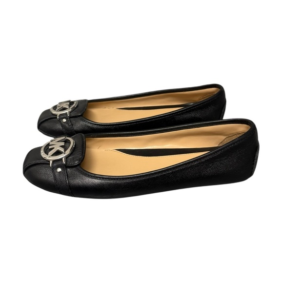 Michael Kors Black Ballet Flats - Picture 4 of 10